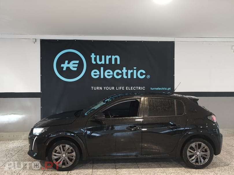 Peugeot E-208 50 kWh Style