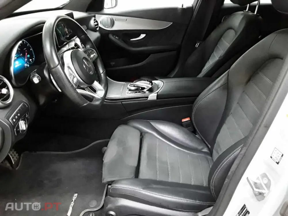 Mercedes-Benz C 300 de AMG Line
