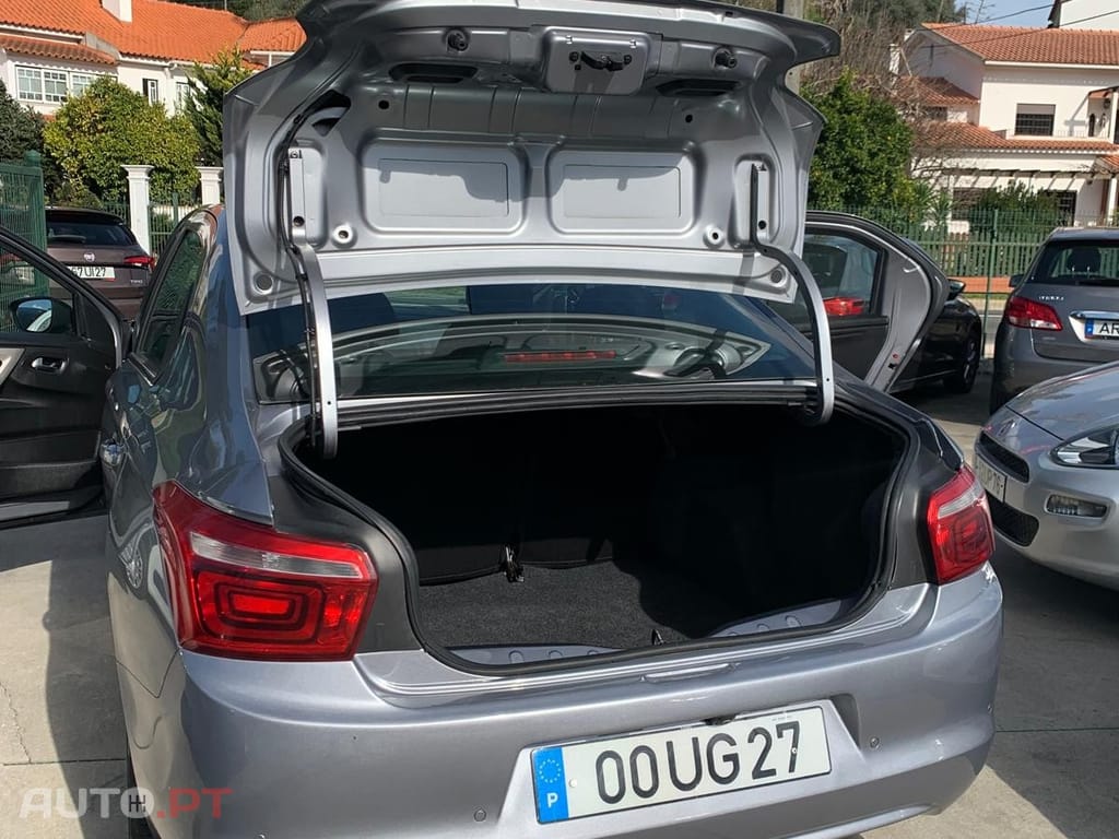 Citroen C-Elysée 1.2 PureTech Shine