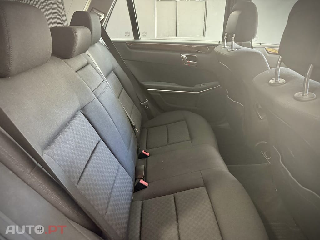 Mercedes-Benz E 250 CDi Executive BlueEfficiency