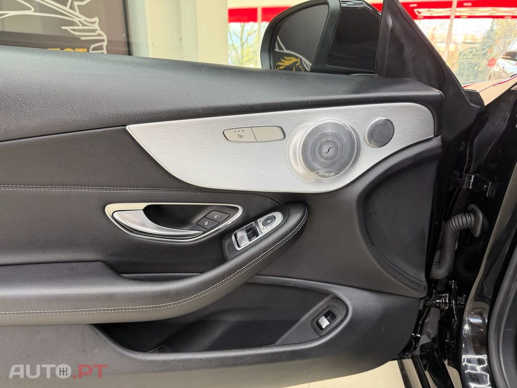 Mercedes-Benz C 250 d AMG Line 9G- Tronic