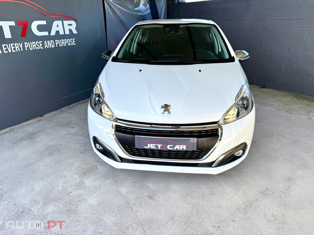 Peugeot 208 1.2 PureTech Tech Edition