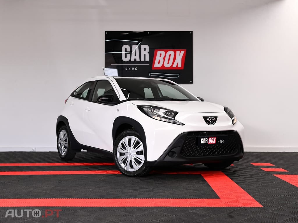 Toyota Aygo X 1.0 Play CVT