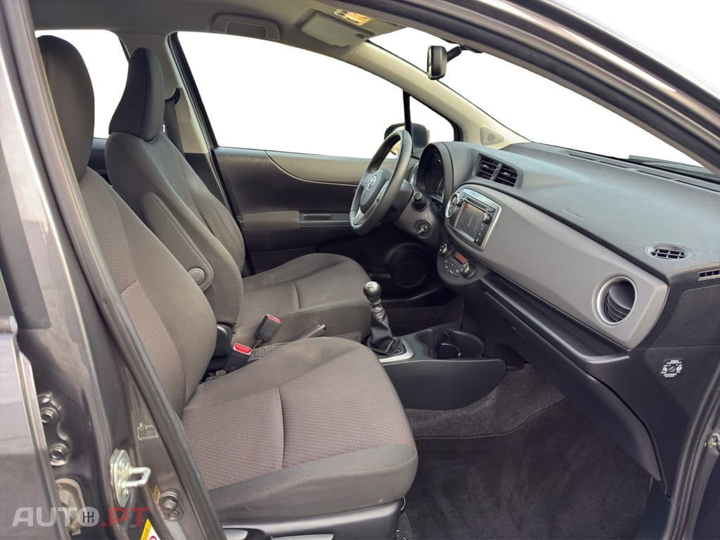 Toyota Yaris 1.4 D-4D Sol+AC