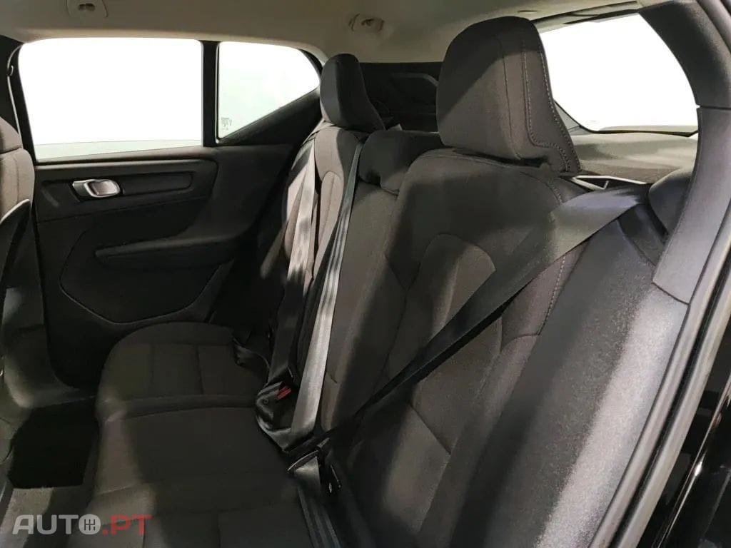 Volvo XC40 1.5 T4 PHEV Essential