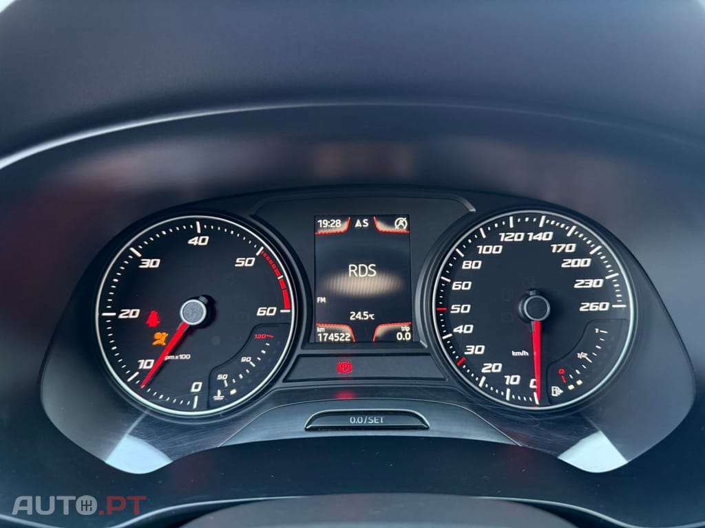 Seat Leon BUSINESS 1.6 TDI 105