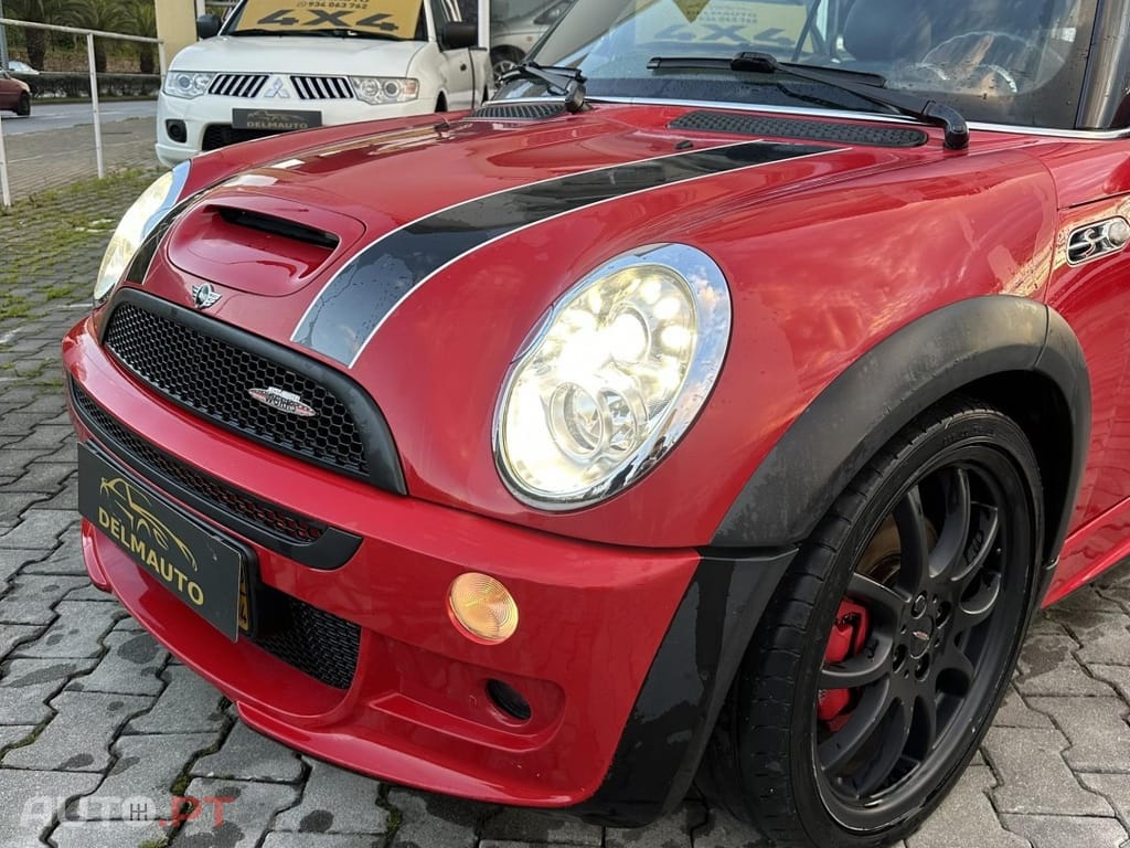 MINI Cabrio John Cooper Works
