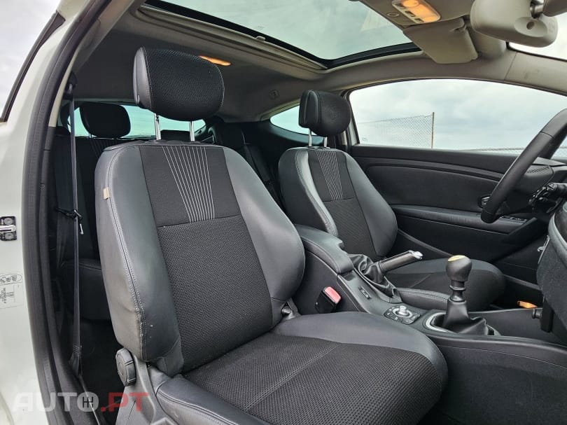 Renault Mégane Coupe 1.5 dCi Dynamique