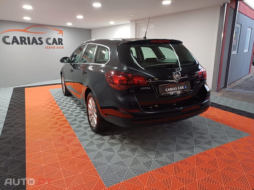 Opel Astra Sports Tourer 1.7 CDTi Cosmo S/S