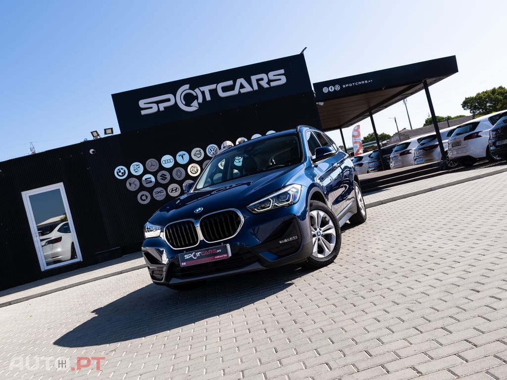 BMW X1 xDrive25e Advantage — fotografia 4