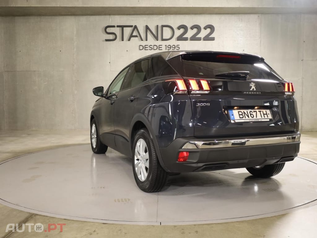 Peugeot 3008 1.2 PureTech Active EAT8