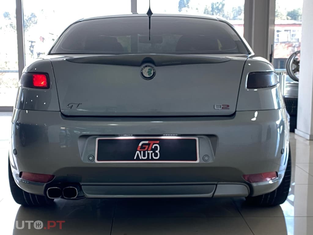 Alfa Romeo GT 1.9 JTD M-JET Q2