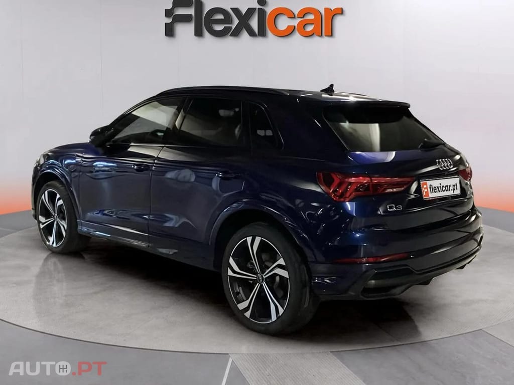 Audi Q3 45 TFSIe S line S tronic