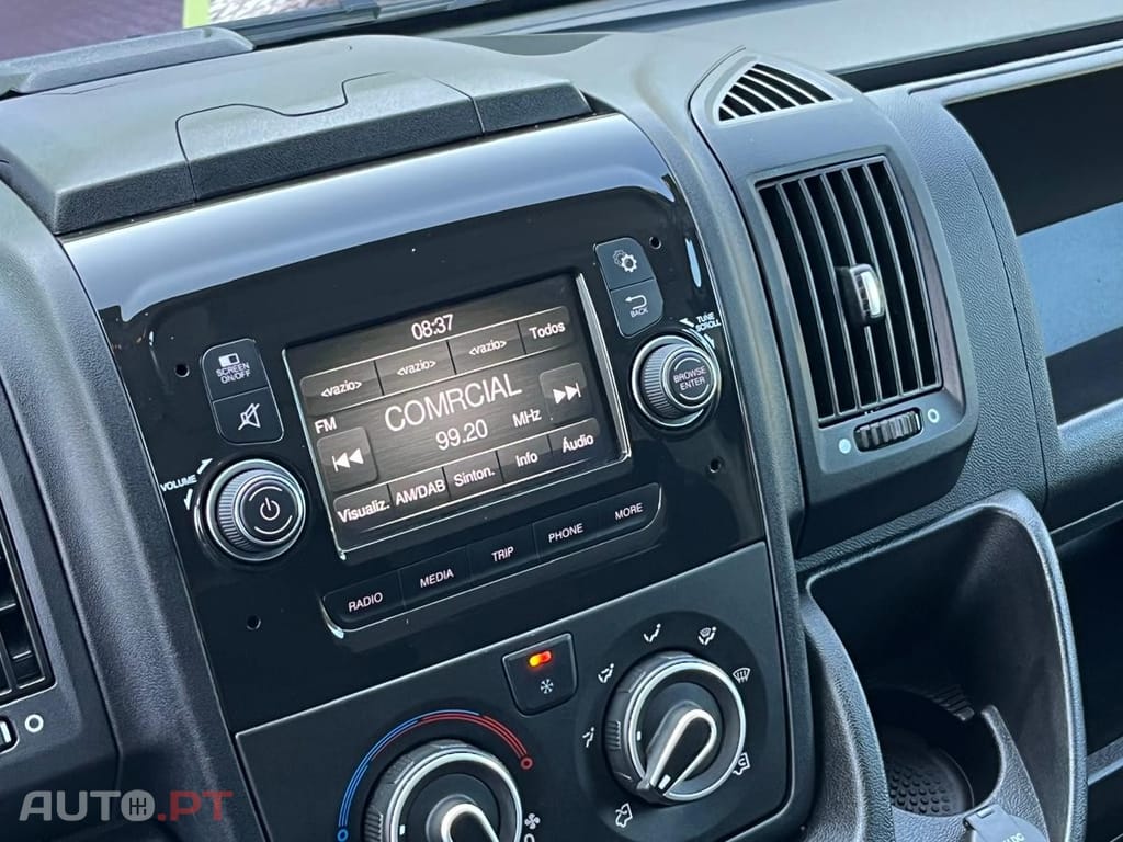 Peugeot Boxer 2.2 BlueHDi 330 L2H2 Premium
