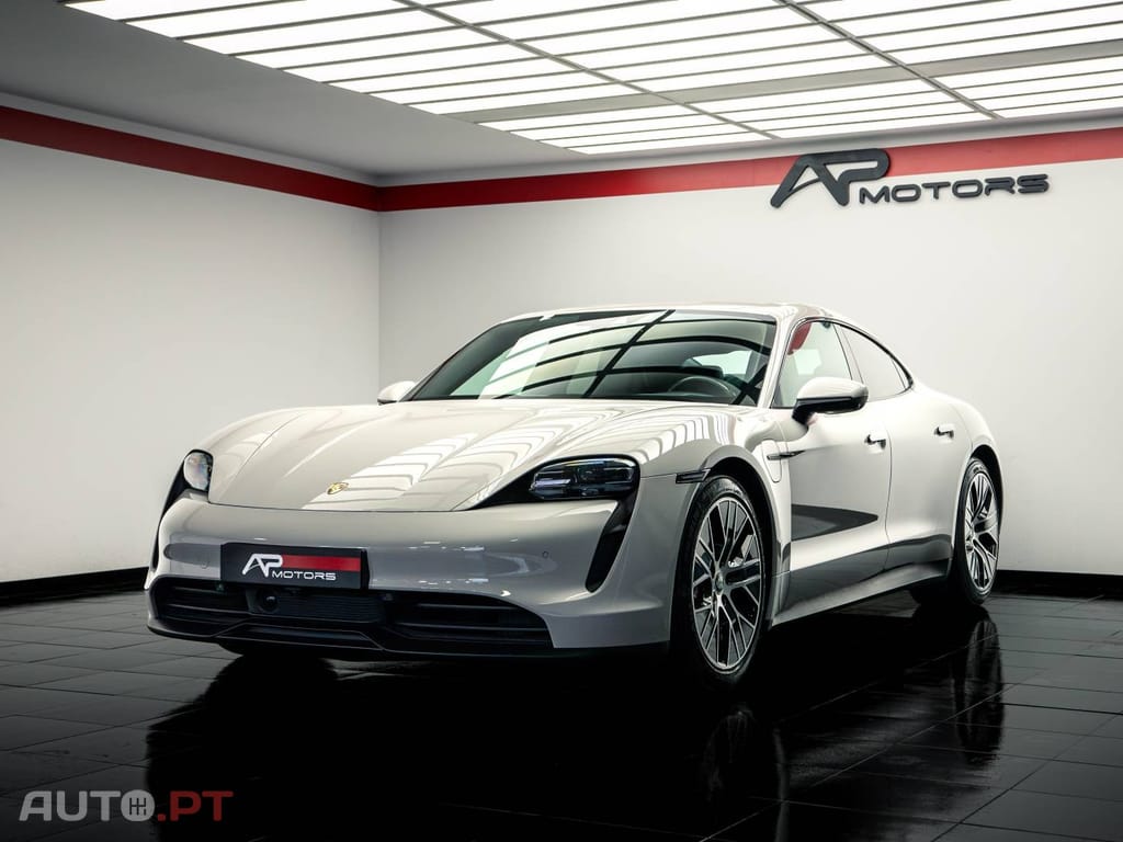 Porsche Taycan 4S bateria Performance Plus