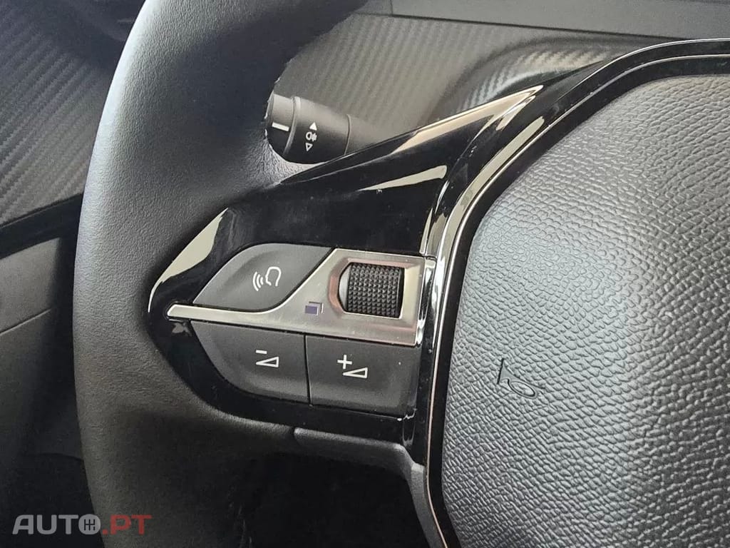 Peugeot E-2008 54 kWh Allure