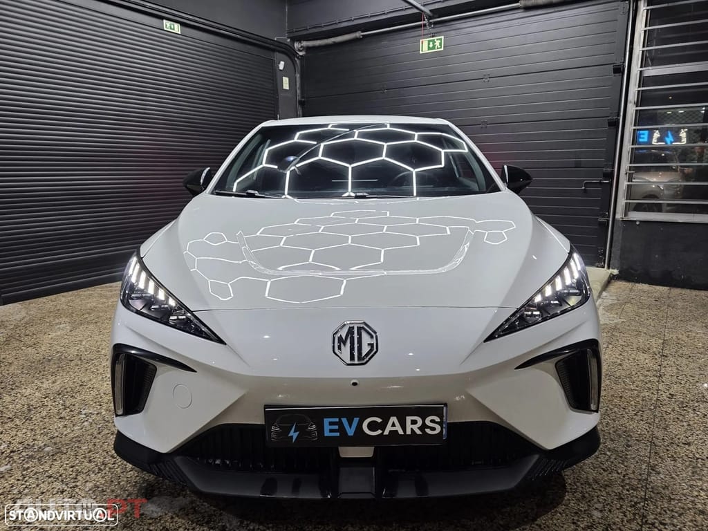 MG MG4 4 Luxury 64 kWh