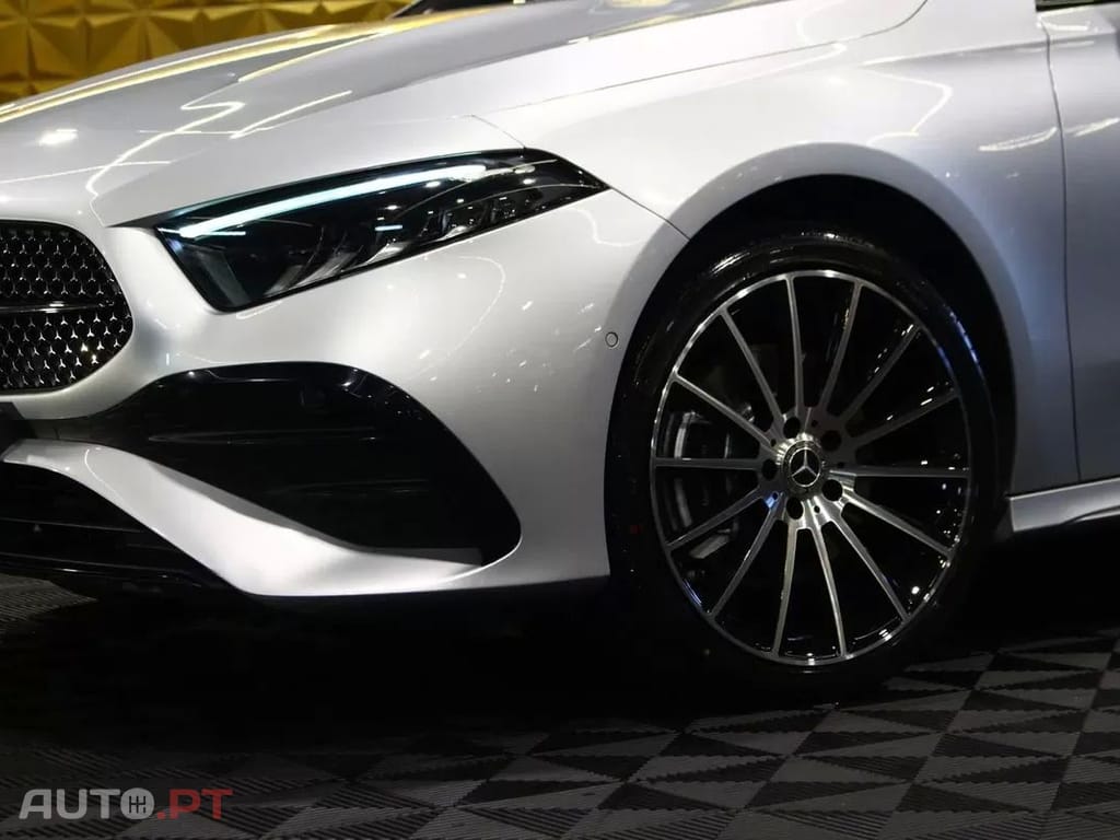 Mercedes-Benz A 250 e Style Plus