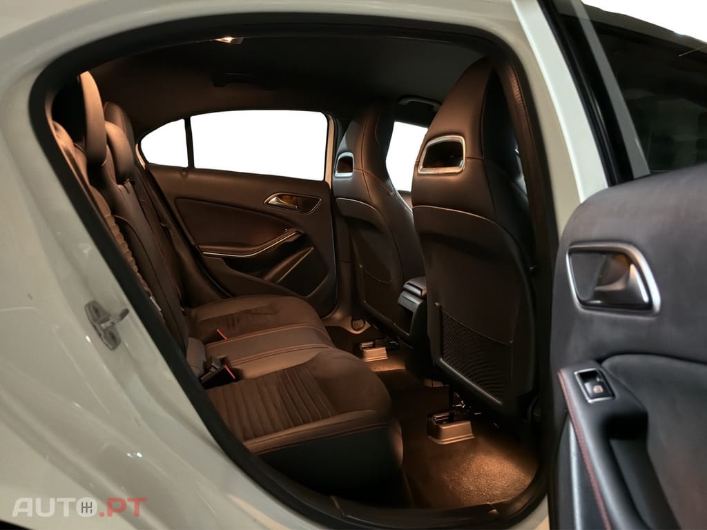 Mercedes-Benz A 220 CDI 7G-DCT AMG Line