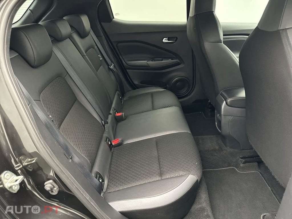 Nissan Juke 1.0 DIG-T N-Connecta DCT