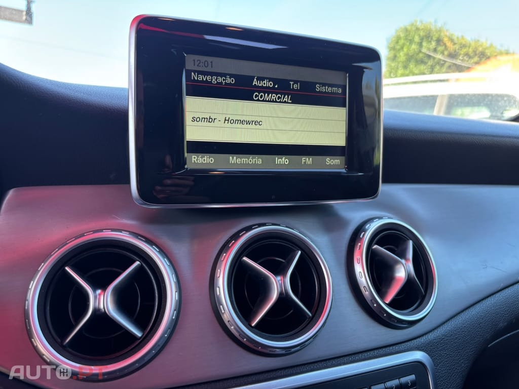Mercedes-Benz GLA 220 CDi AMG Line