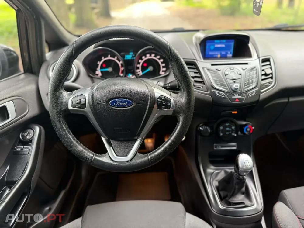 Ford Fiesta 1.0 T EcoBoost STLine
