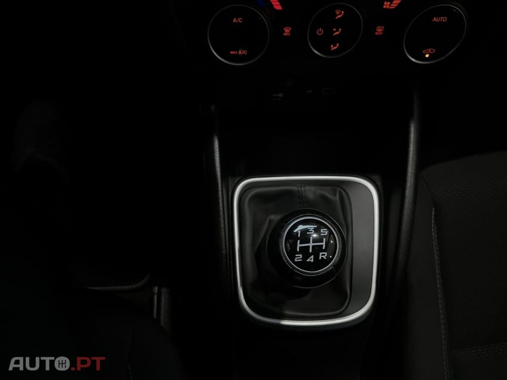 Fiat Tipo 1.3 M-Jet Lounge