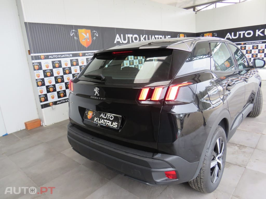 Peugeot 3008 1.5 Blue HDI Active