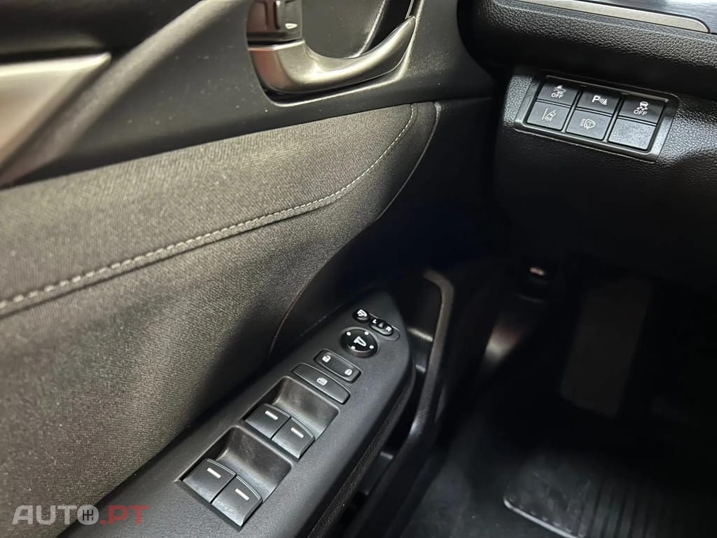 Honda Civic 1.0 i-VTEC TURBO CVT ELEGANCE NAVI