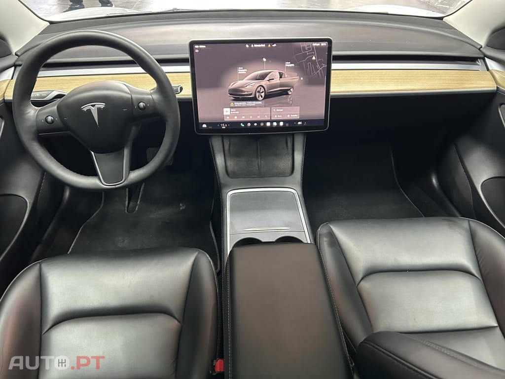 Tesla Model 3 Tração Traseira Standard