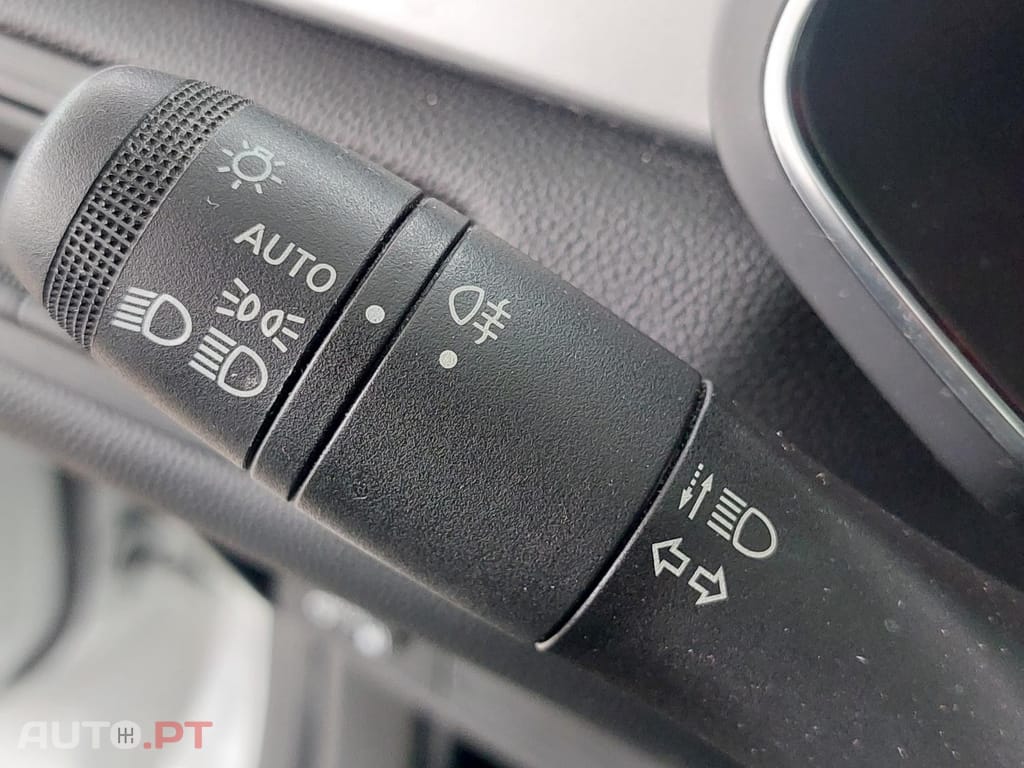 Renault Captur 1.0 TCe Intens Bi-Fuel