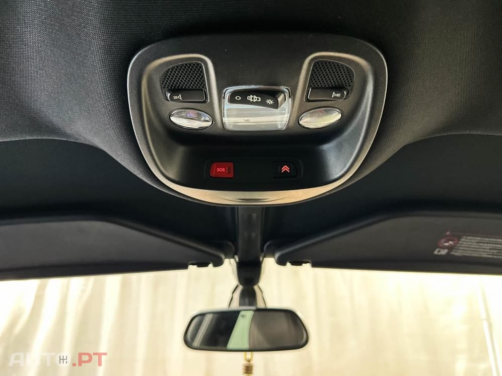 Citroen DS4 1.6 BlueHDi So Chic EAT6 J18