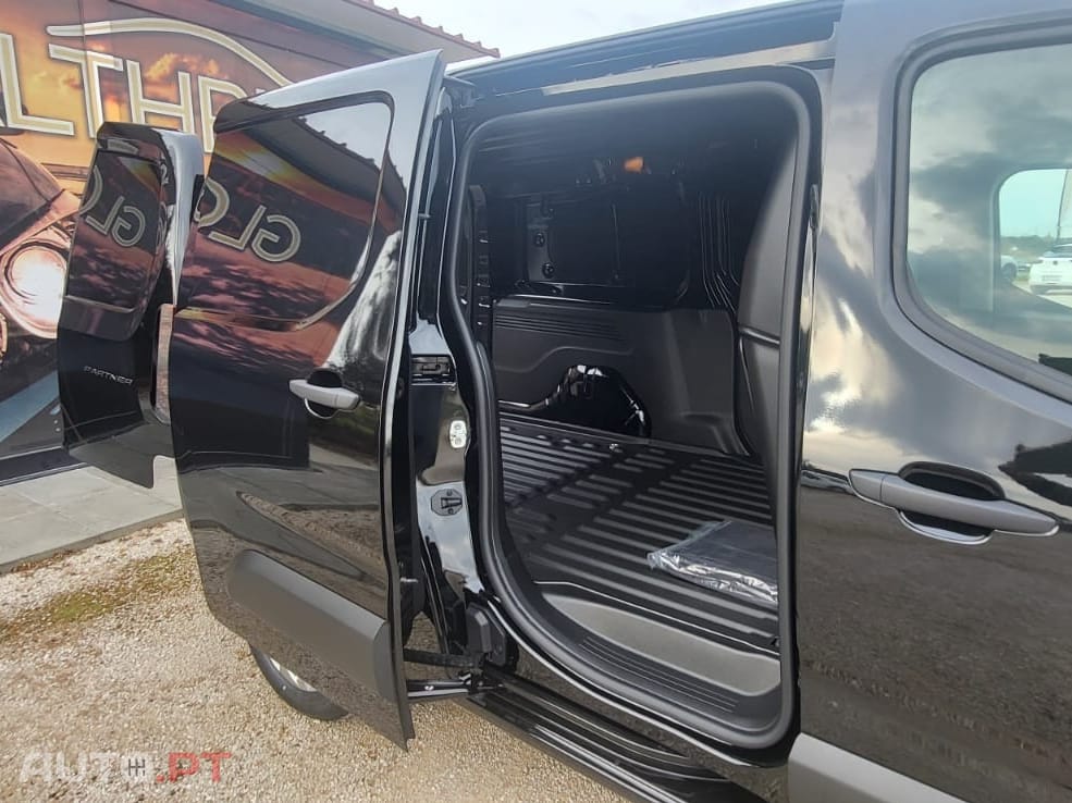 Peugeot Partner 1.5 BlueHDi Pemium Longa