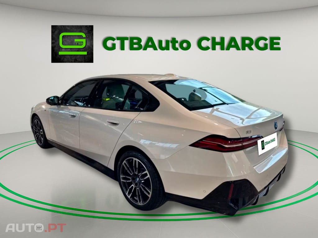 BMW i5 M60 xD I.V.A DEDUTIVEL 