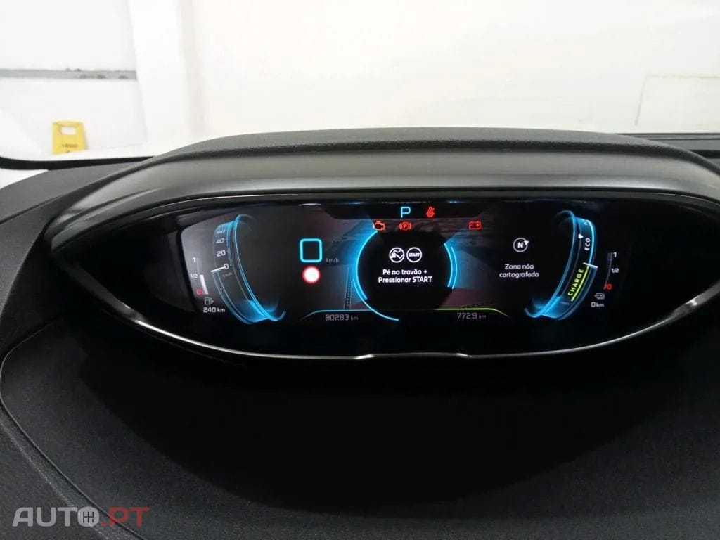 Peugeot 3008 1.6 Hybrid Allure e-EAT8