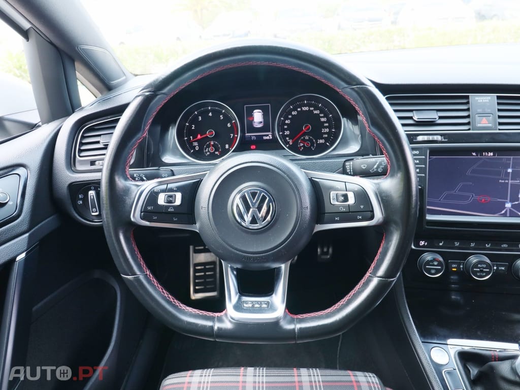 Volkswagen Golf 2.0 TSi GTi Performance