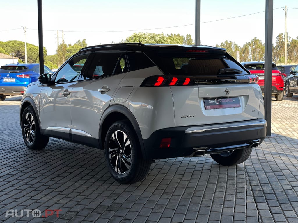 Peugeot 2008 1.2 PureTech GT