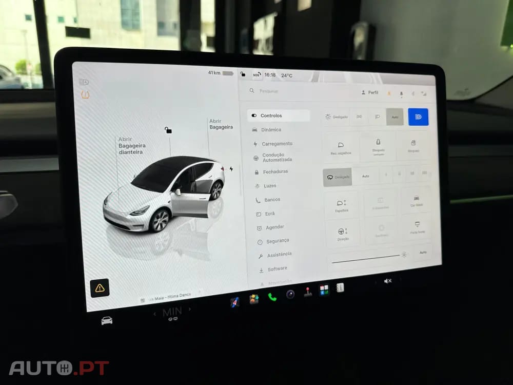 Tesla Model Y Standard