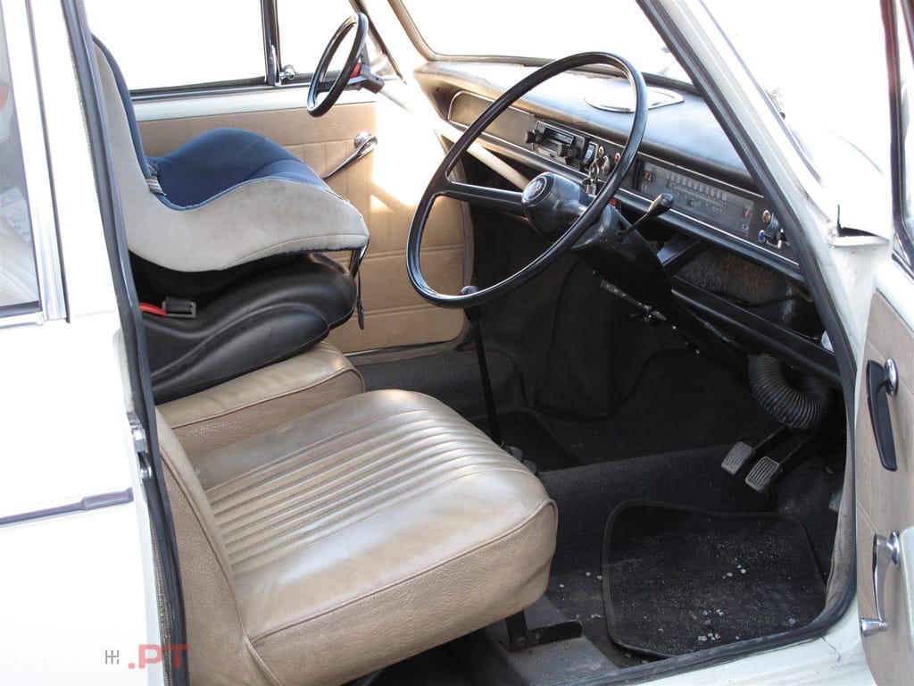Austin 1100 (RHD)
