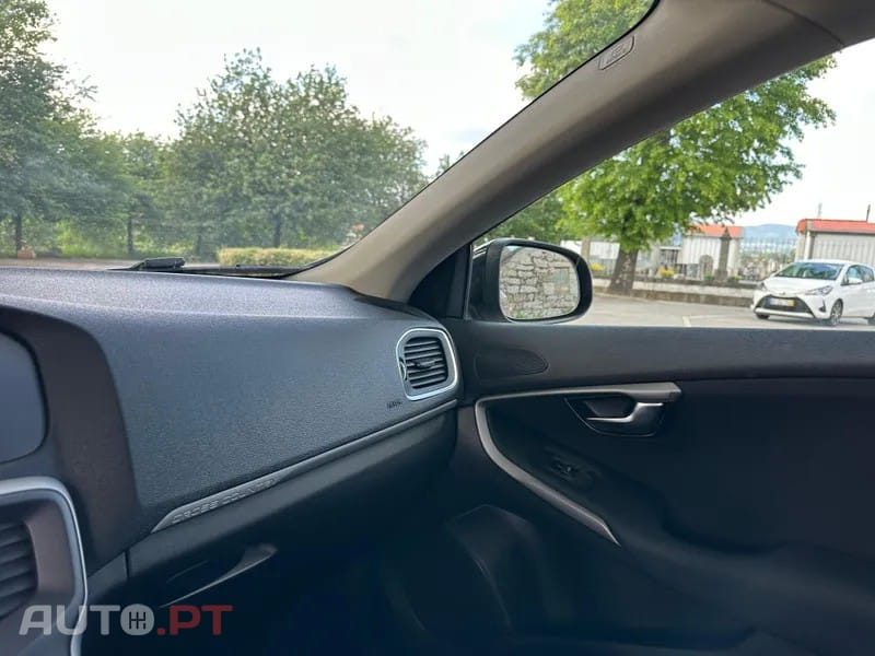 Volvo V40 Cross Country 2.0 D2 Pro Geartronic