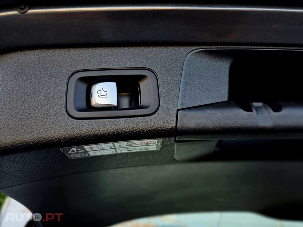 Mercedes-Benz C 300 de T 9G-TRONIC Avantgarde