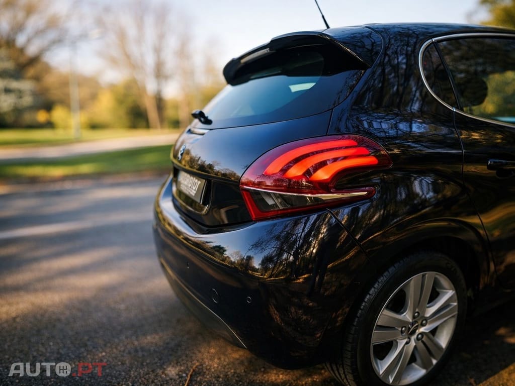 Peugeot 208 1.6 BlueHDi Allure