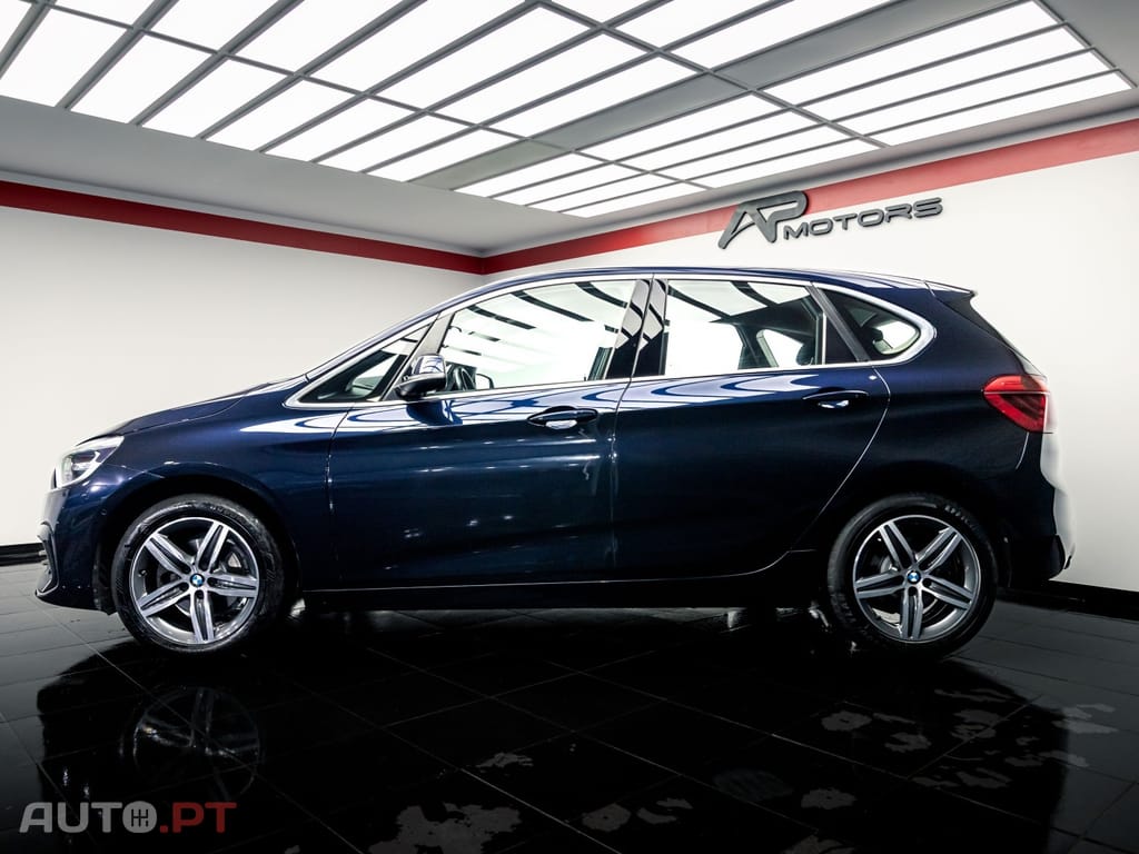 BMW 218 i Advantage Auto