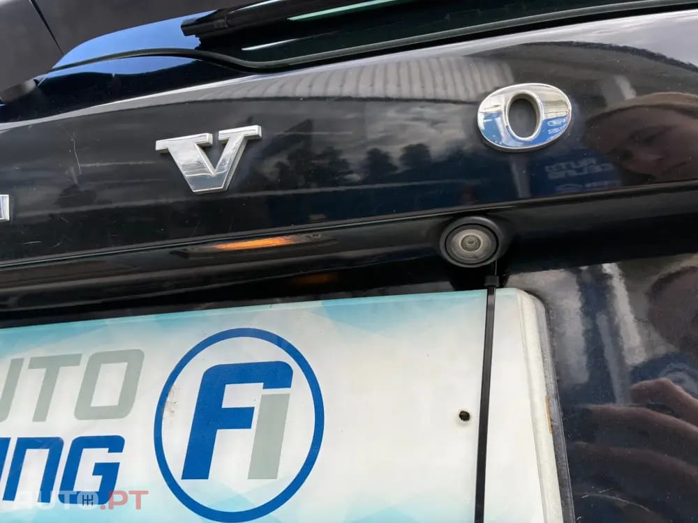 Volvo V60 2.4 D6 R-Design Momentum AWD Phev