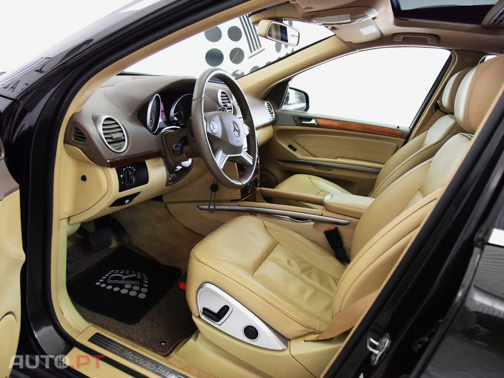 Mercedes-Benz GL 350 CDi BlueEfficiency
