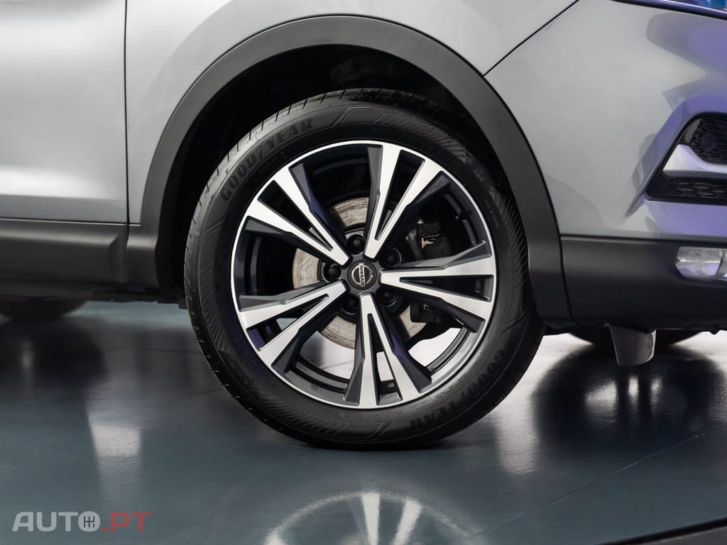 Nissan Qashqai 1.5 dCi N-Connecta