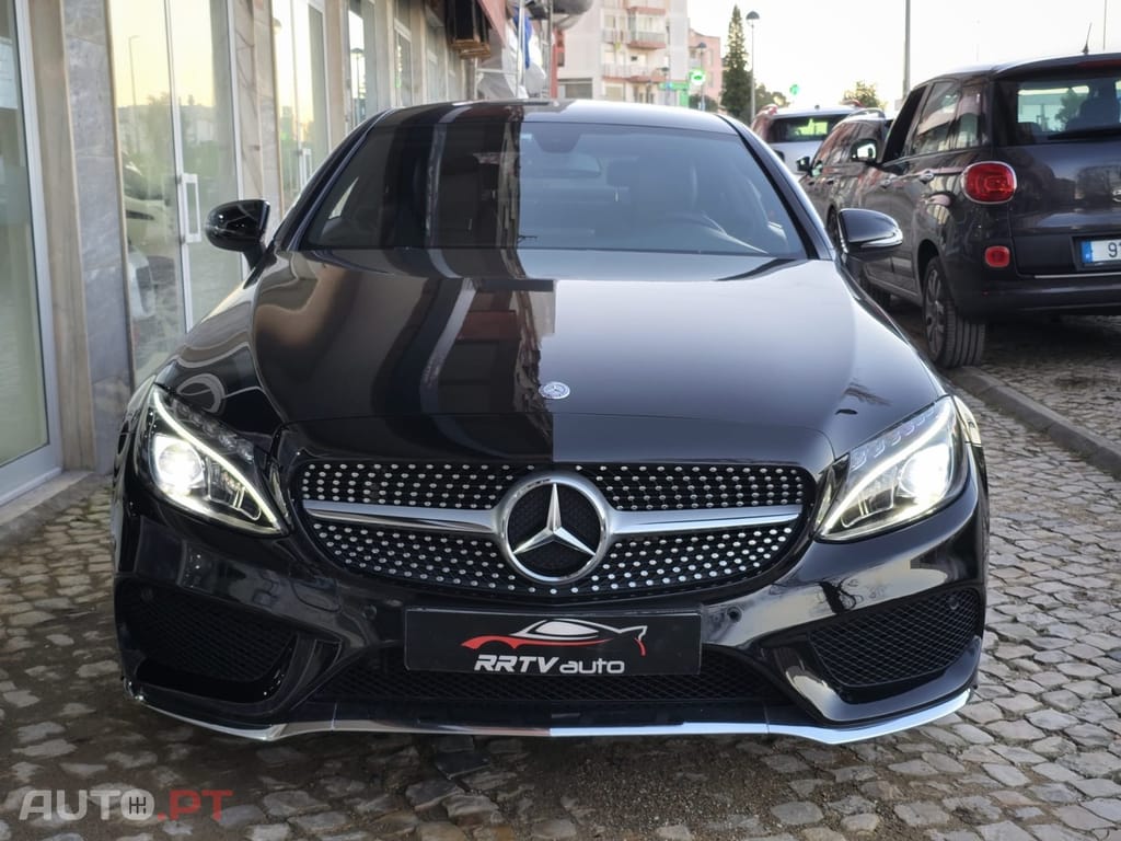 Mercedes-Benz C 220 d Coupe 9G-TRONIC AMG Line
