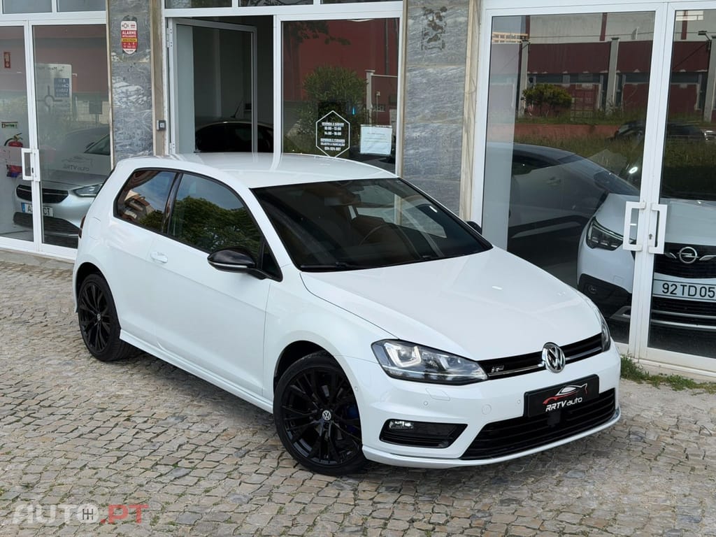 Volkswagen Golf 2.0 TDi Highline