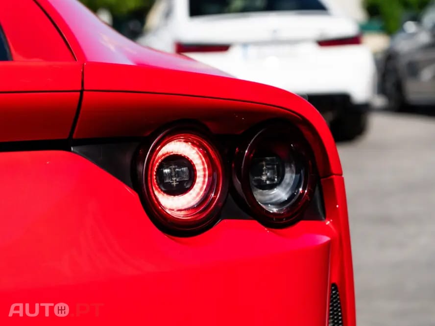 Ferrari 812 6.5 V12