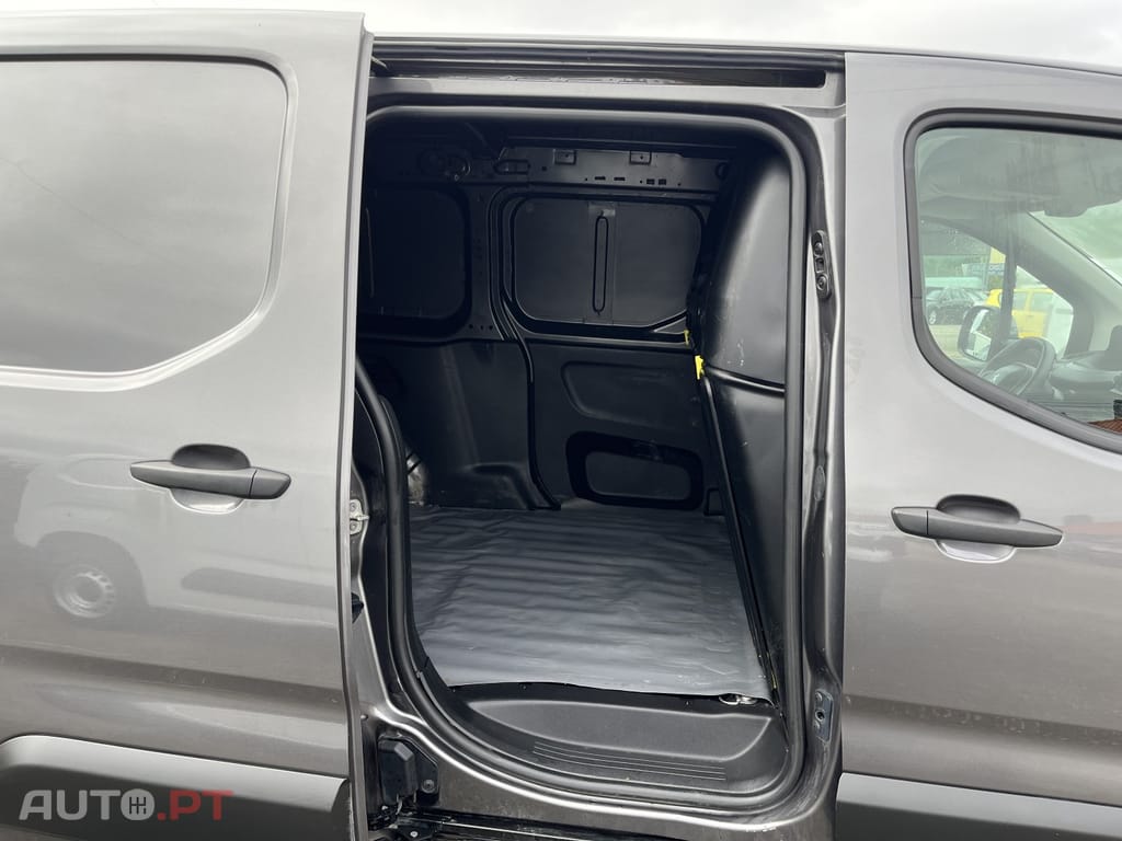 Peugeot Partner 1.5 BlueHDi Pemium Longa
